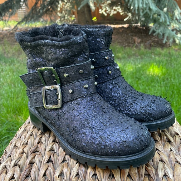 New Ross Snow Distressed Indigo Blue 